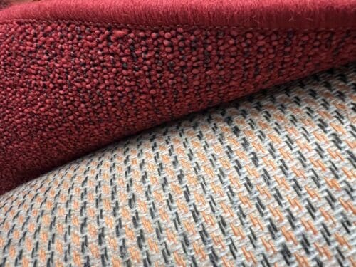 Rote Meterware, 300 x 120, 1 Stk (fleckig)