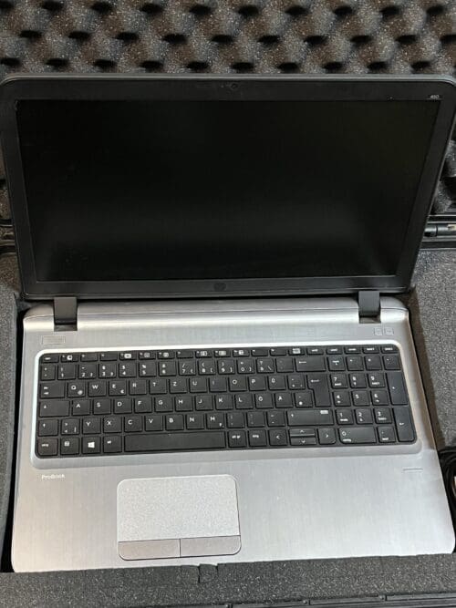 #2  #8 Laptop HP 15"