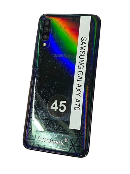 #45 Samsung Galaxy A70