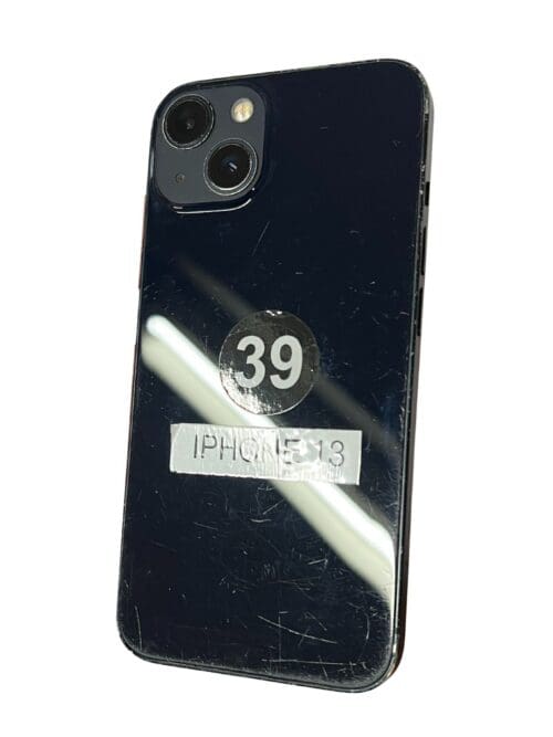 #39 iPhone 13 (Gebrauchsspuren)