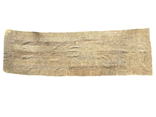 #90 Wandteppich, 330 x 100 cm