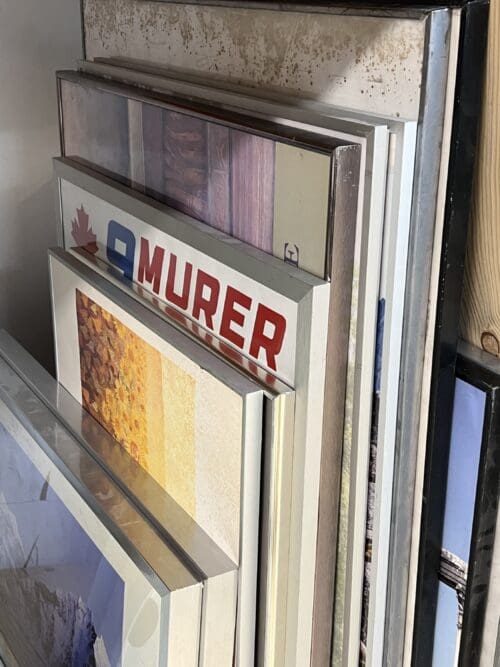 Diverse Poster und Posterrahmen